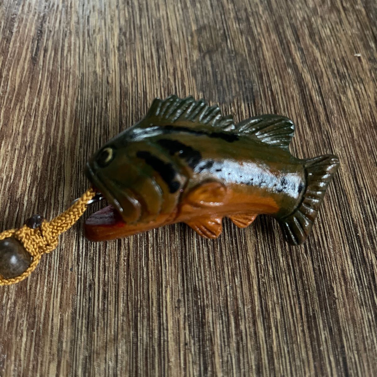 ハンドメイド 62cmブラックバス壁掛け フィギュア レプリカ 釣り具屋 看板