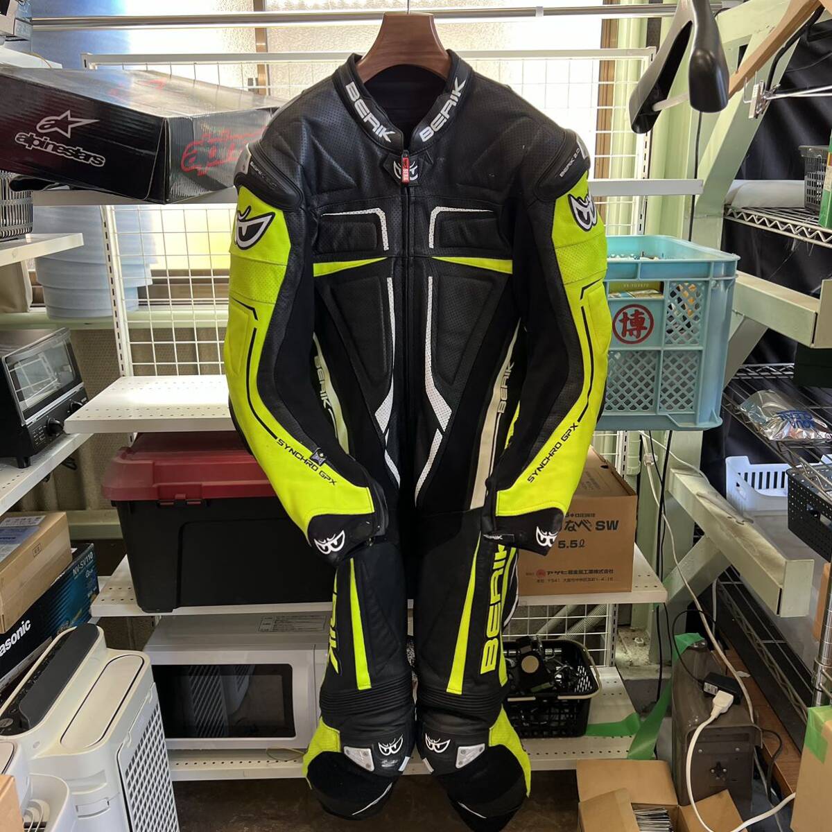 ベリック レーシングスーツ （中古】BERIK ベリック レーシングスーツ 