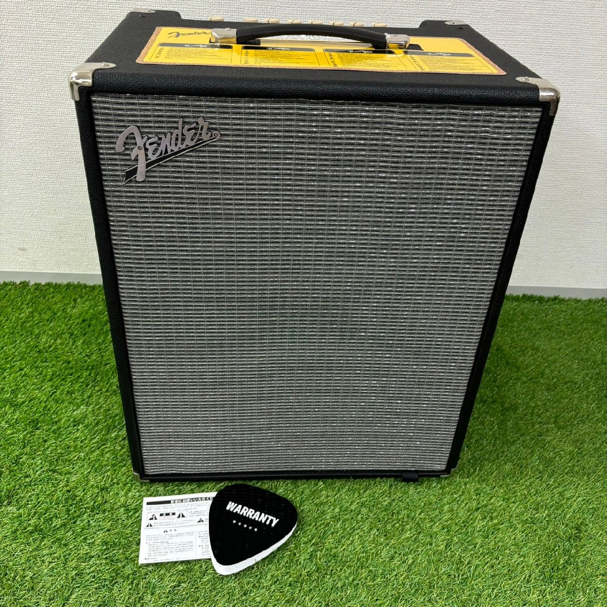 Fender フェンダー ベースアンプ RUMBLE 200 V3 100V JPN DS