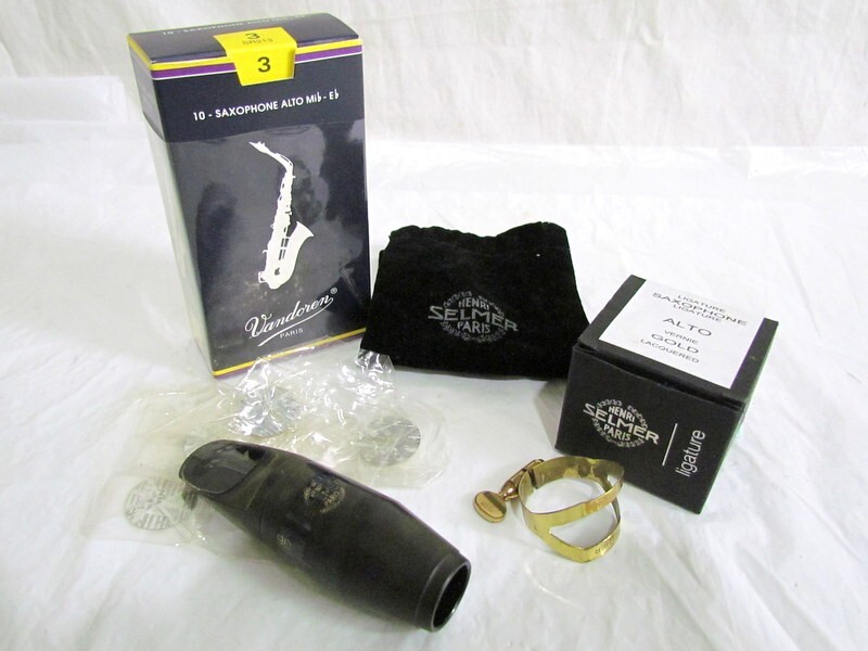 未使用 セルマー S90 180 アルトサックスマウスピース リガチャーセット セルマー アルトサックス マウスピース S90 180 リガチャー セット 傷