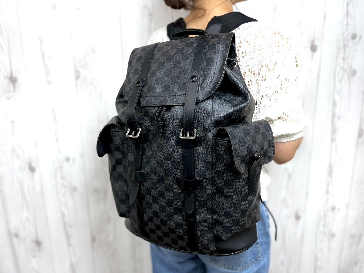 美品】ルイヴィトン ダミエグラフィット バックパック （目立った傷や 