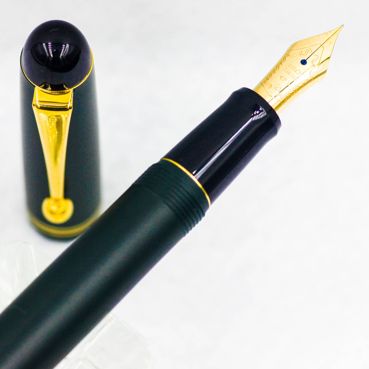 PILOT パイロット 万年筆 ペン先18K-750 ボディ R14K ゴールド