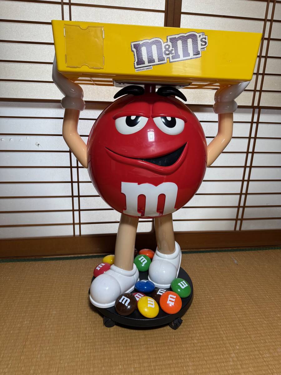 m&m´s エムアンドエムズ 店頭大型ディスプレイ