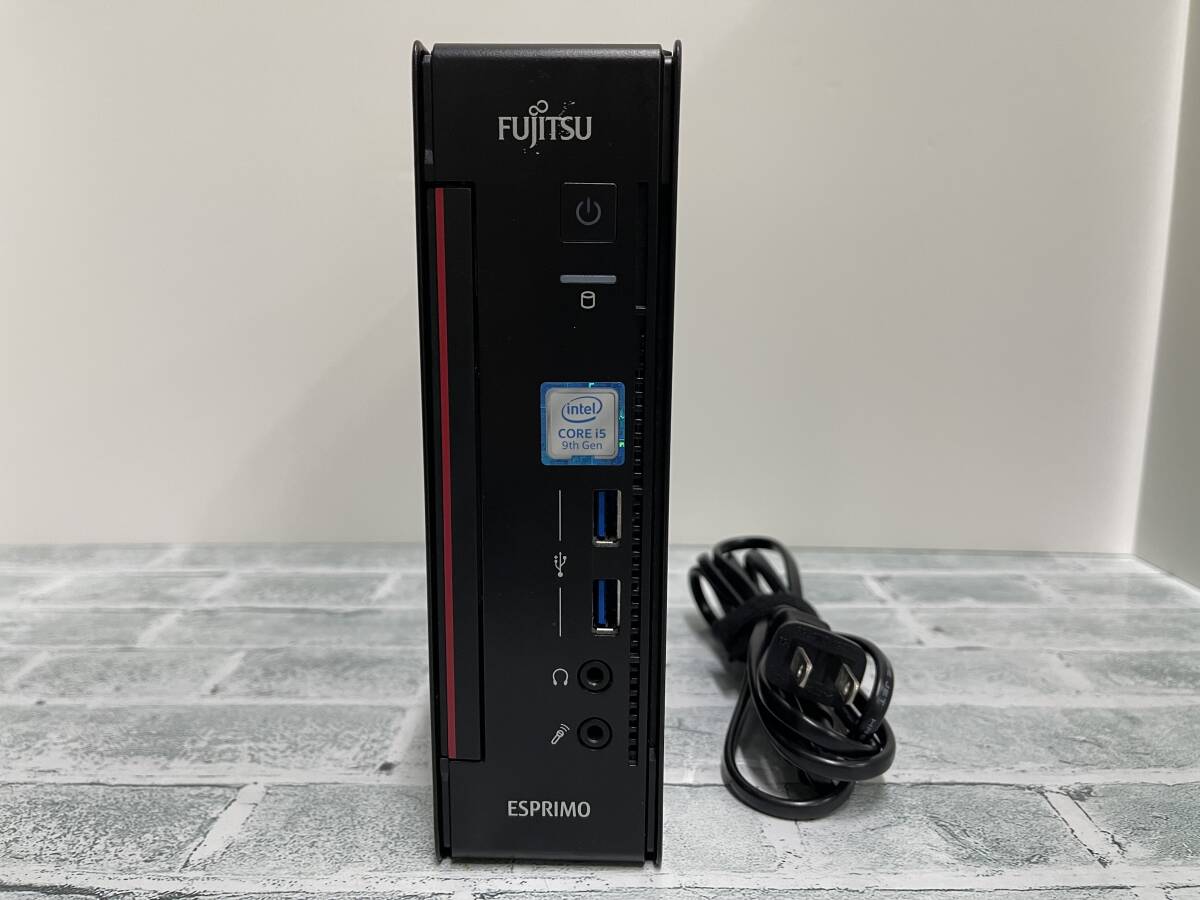 FUJITSU ESPRIMO D588/BX (FMVD4300FP)（やや傷や汚れあり】富士通 