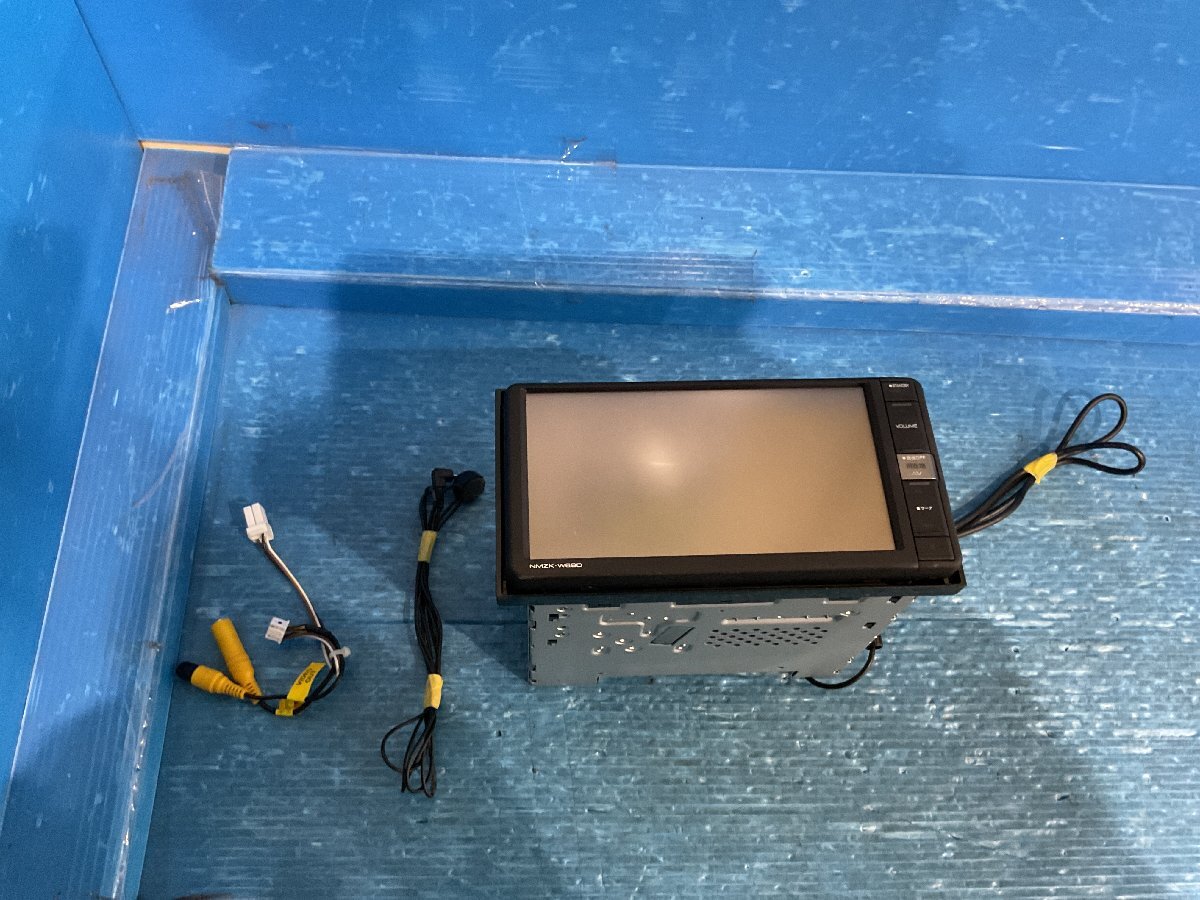 ダイハツ 純正 9インチ スタイリッシュ メモリーナビ（NSZN-Y70DS） ダイハツ 純正 9インチ スタイリッシュ メモリーナビ（NSZN-Y70DS）