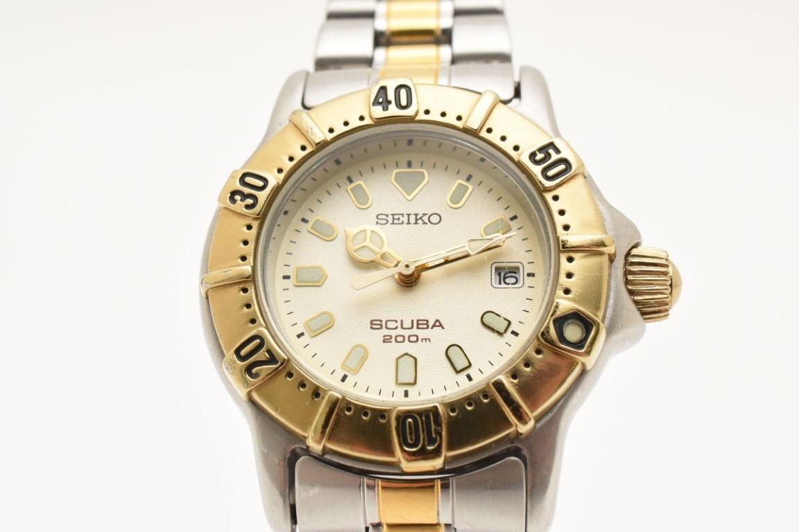 SEIKO クォーツSCUBA200m防水 腕時計 シルバー/ゴールド SEIKO SCUBA 200m アナログ時計 シルバー/ゴールド（SEIKO