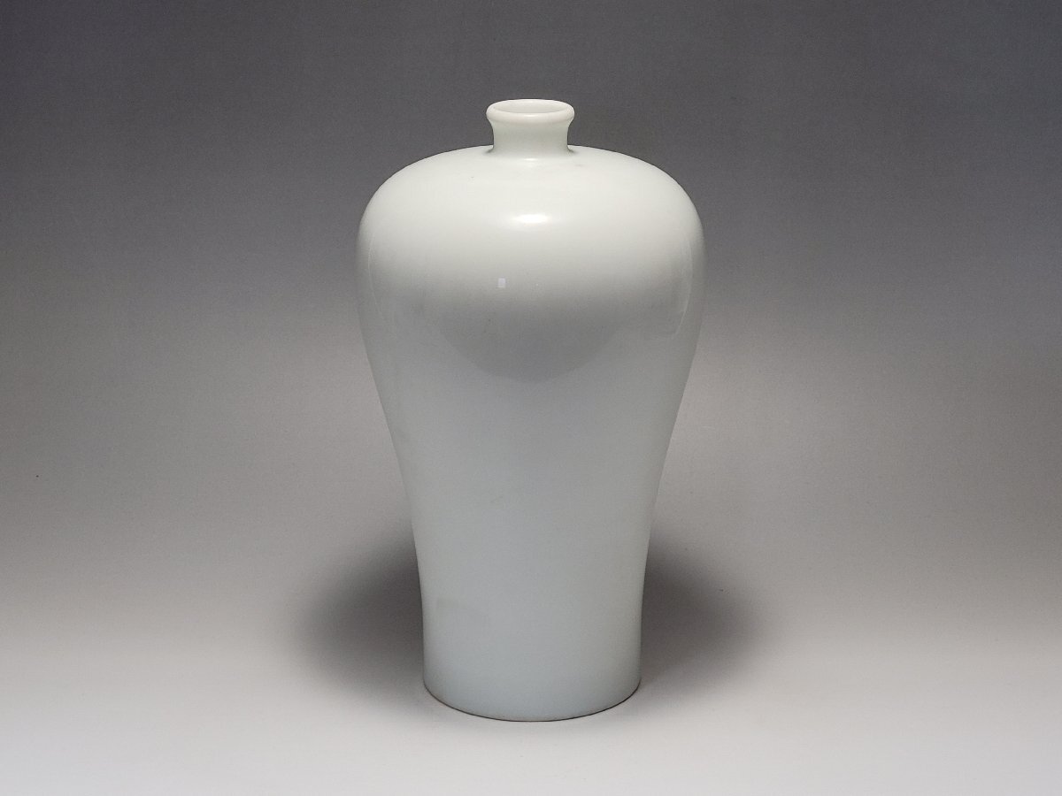 李朝・器 李朝白磁壺 / White-Porcelain Jar - YouTube
