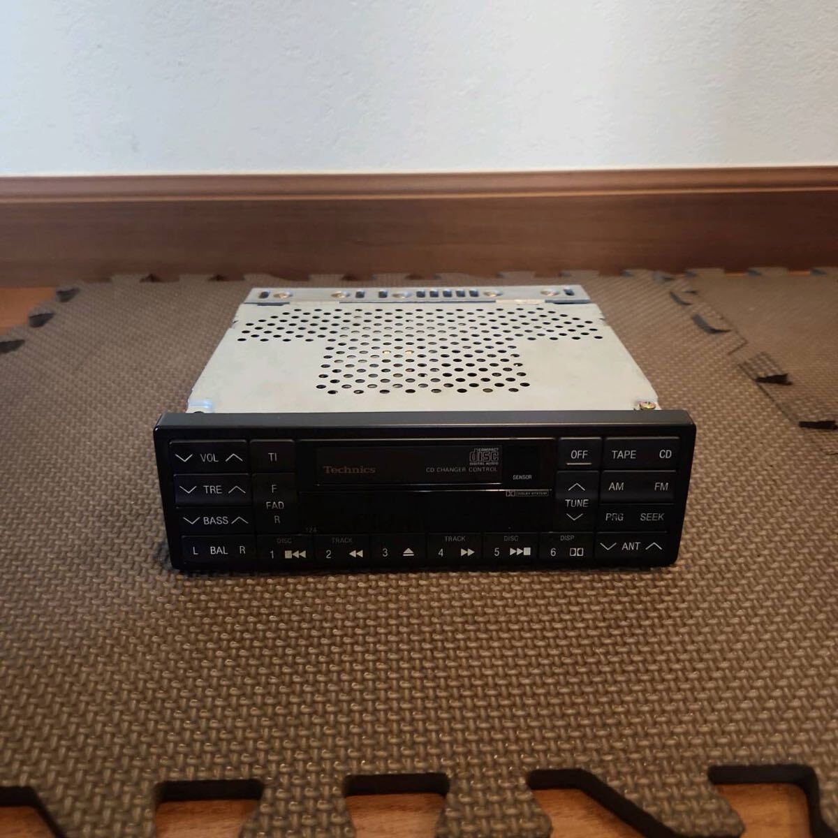 ベンツW124純正テクニクスTechnicsオーディオ ヘッドユニット
