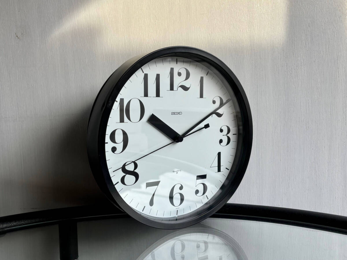 川崎和男デザイン/GANBARA ILUS/ウォールクロック/ポストモダン