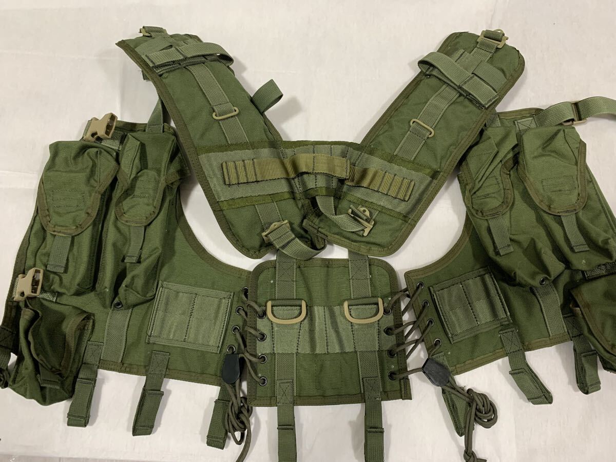 中古 実物?タクティカルロードベアリングベスト モールタイプ ポーチ付