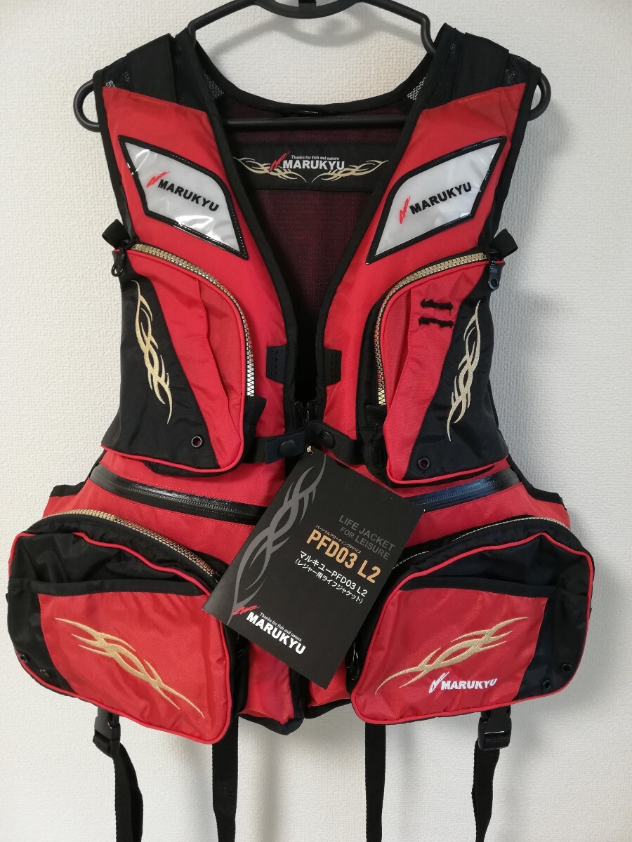 CROSS WAVE ライフジャケット レッド/ブラック CROSS WAVE ライフジャケット 釣り ジェット 中古品 赤色