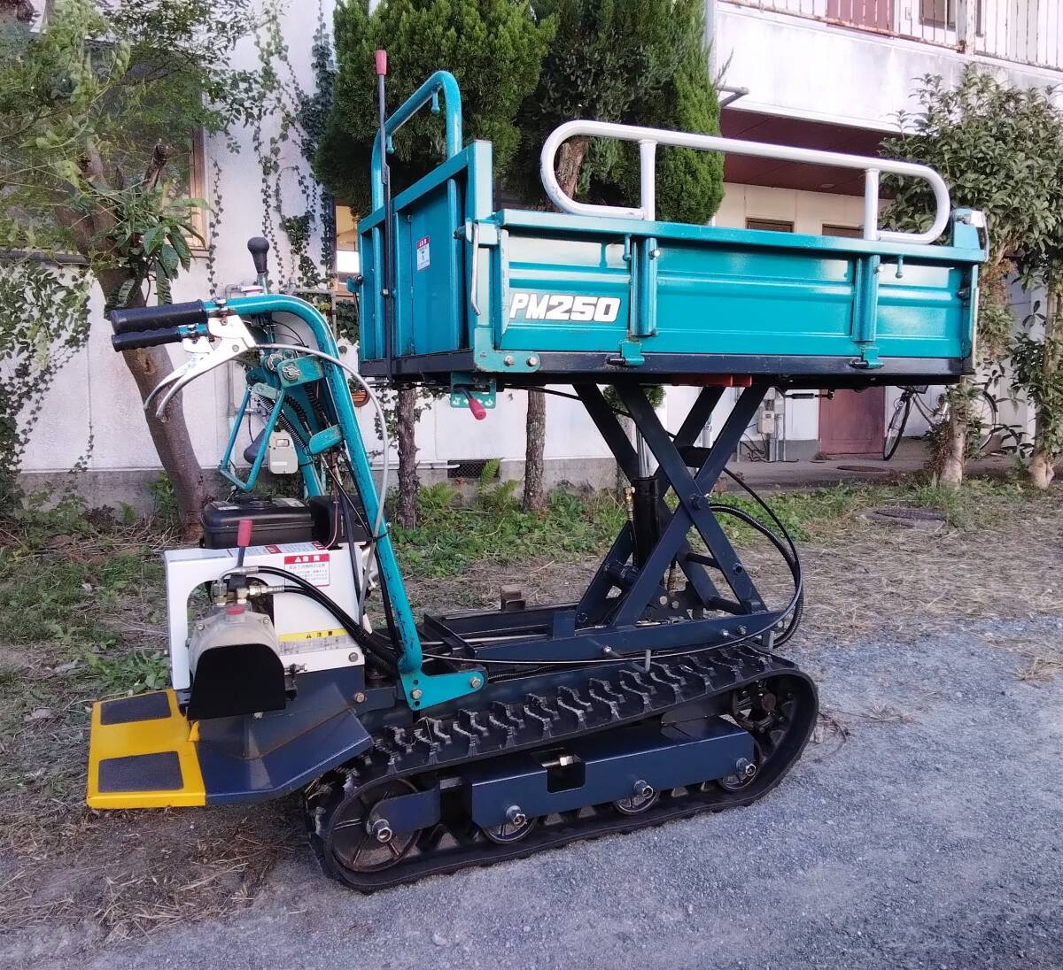 クボタディーゼルエンジン クローラー油圧ダンプ運搬車 【公式通販】