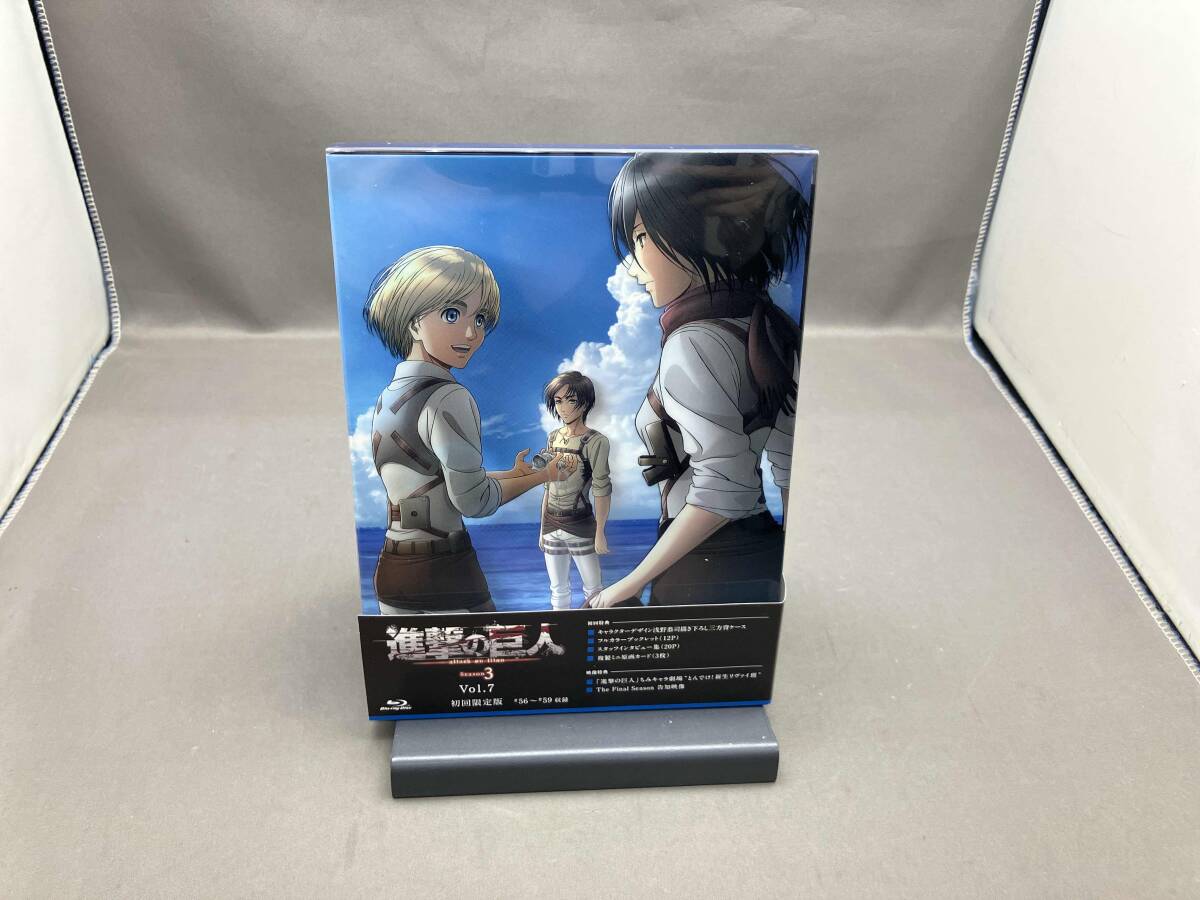 進撃の巨人 Season3 HMV特典 アニメ描き下ろし全巻収納BOX（クリスタ