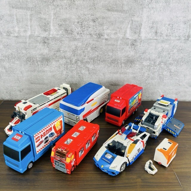 変形 セット割引きあり TOMY 「 マグナムファイヤー 」 緊急発進 緊急