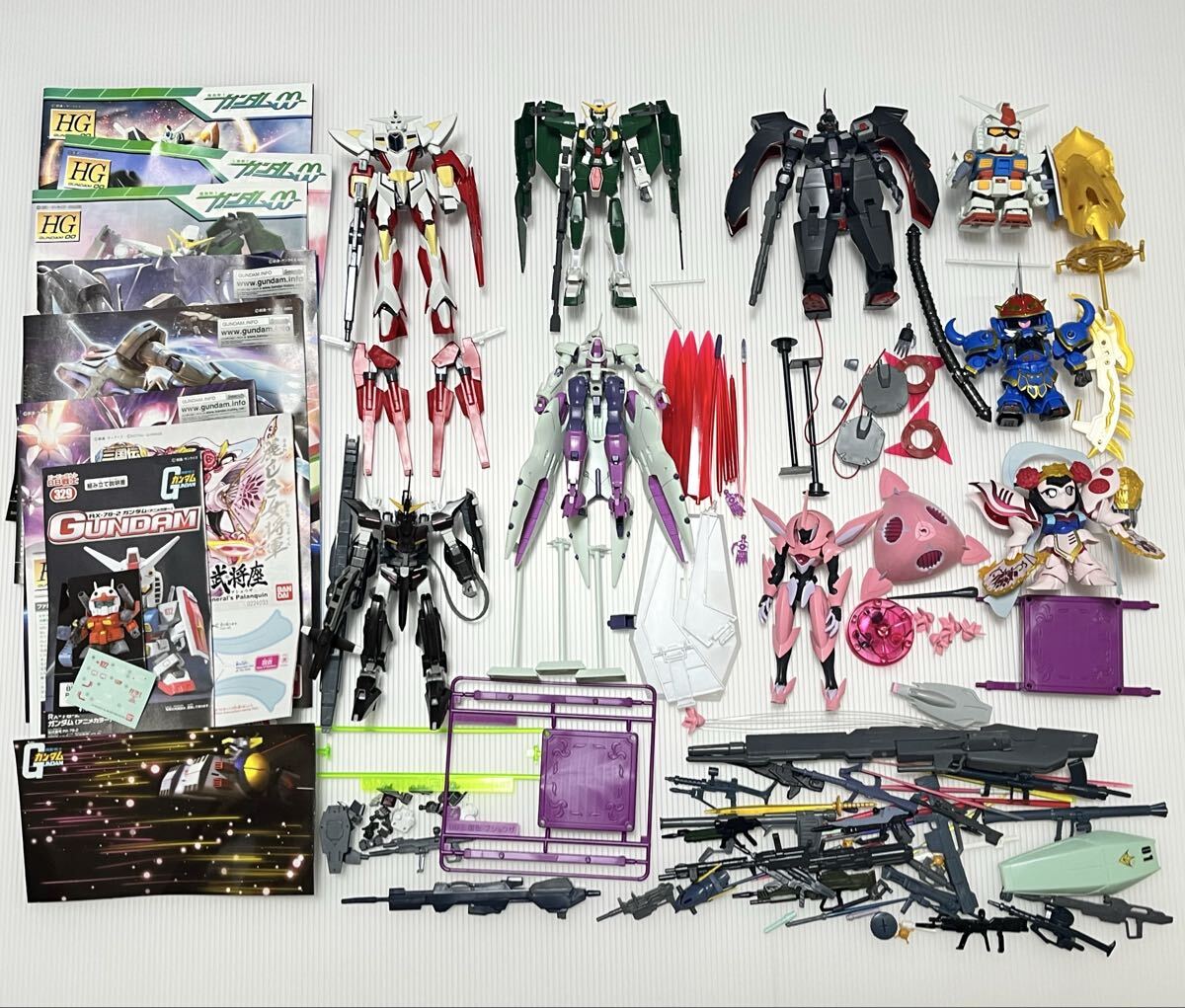 【未組立未開封】B-CLUBリボーンズガンダムオリジン改造パーツガレージキット PTM]1/144 HG CB-0000G/C リボーンズガンダム用 CB-0000G/C/T