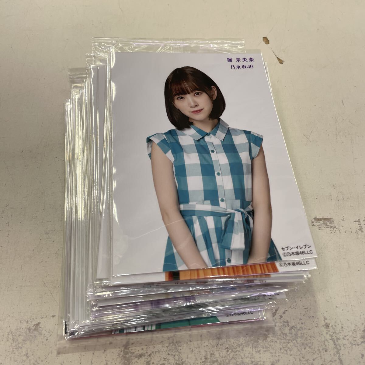 乃木坂46】堀未央奈 直筆サイン入り写真 Fの落札情報詳細 - Yahoo
