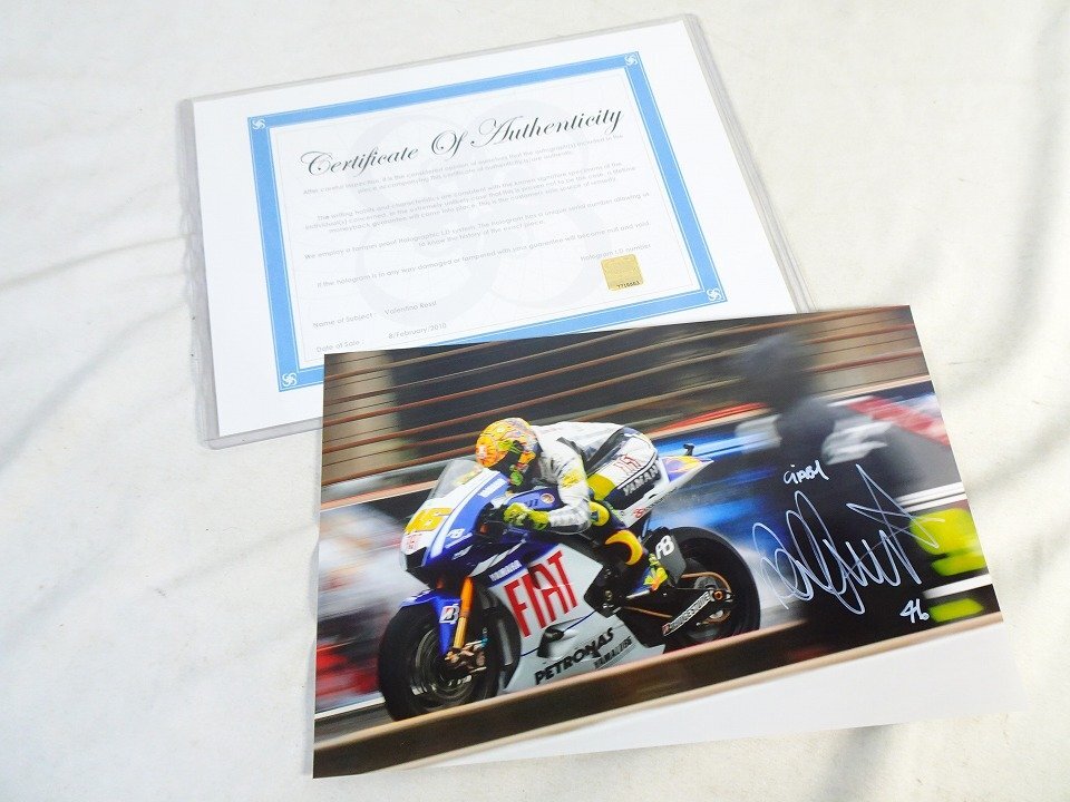 新品】バレンティーノ・ロッシ 直筆サインフォト/写真 MotoGP