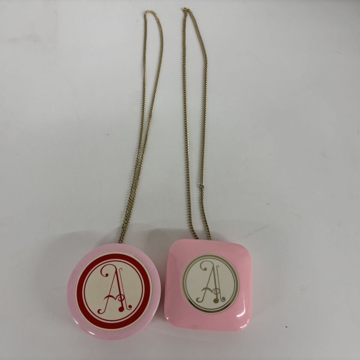 初代 ひみつのアッコちゃん コンパクト ミラー 変わり 絵 柄 現状品