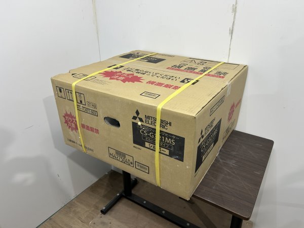 新品未開封 リクシル ラシッサ クローゼット折戸 R/NR 本体 ACF-LAA 