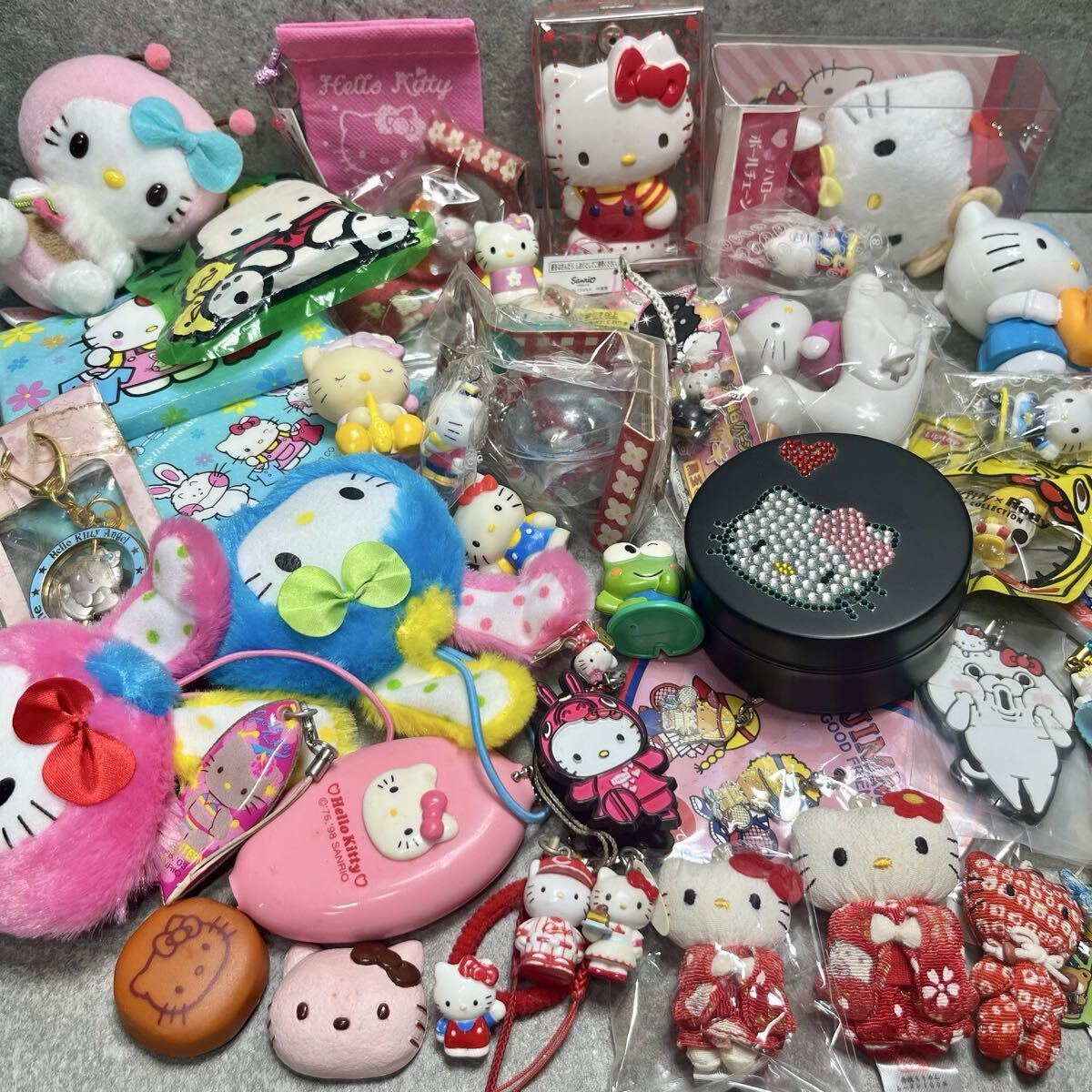 中古】即決！中古品 ピングー フィギュアストラップ 全6種指人形