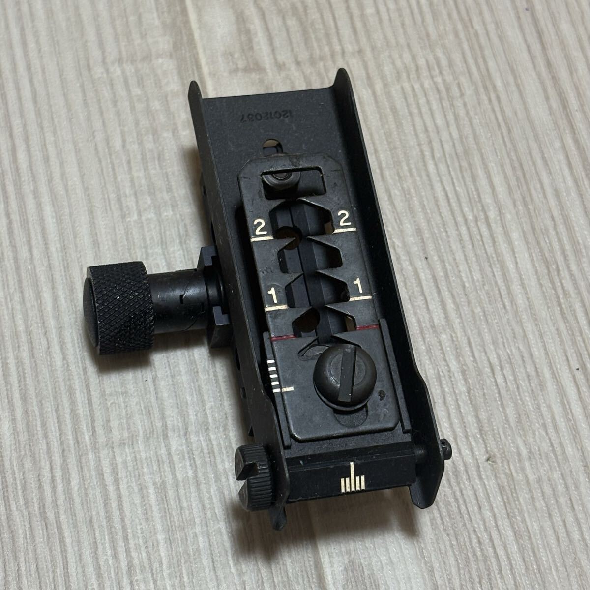 米軍実物 KNIGHT'S ARMAMENT社 M203 フリップアップリーフサイト M203