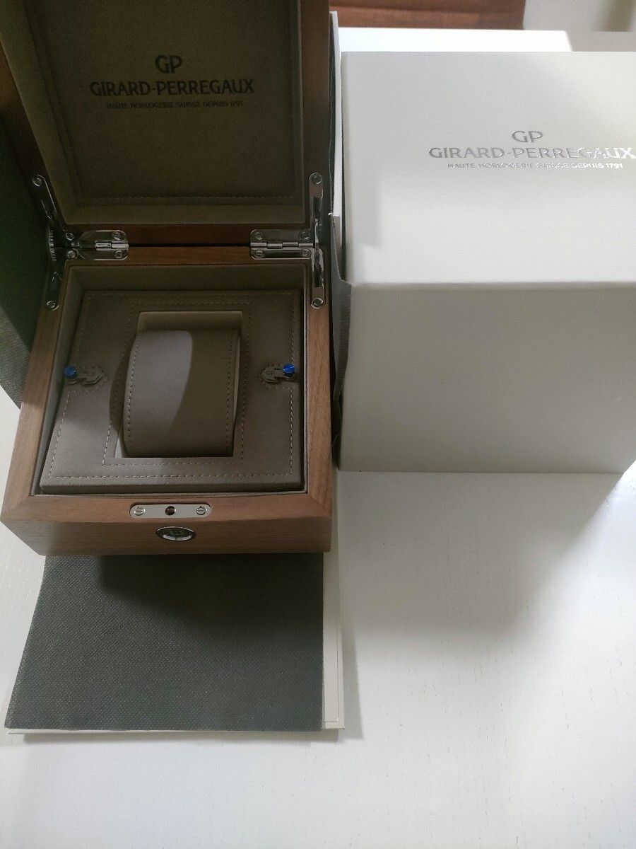 GIRARD PERREGAUX ジラール・ペルゴ 時計ケース ウォッチボックス