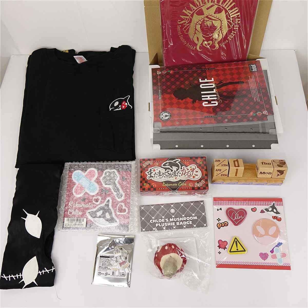 新品】☆篠崎愛 2008年カレンダー 直筆サイン入り 生写真付き 新品・未
