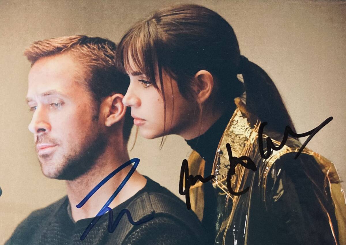 アナ・デ・アルマス Ana de Armas 直筆サイン入り写真 証明書付き