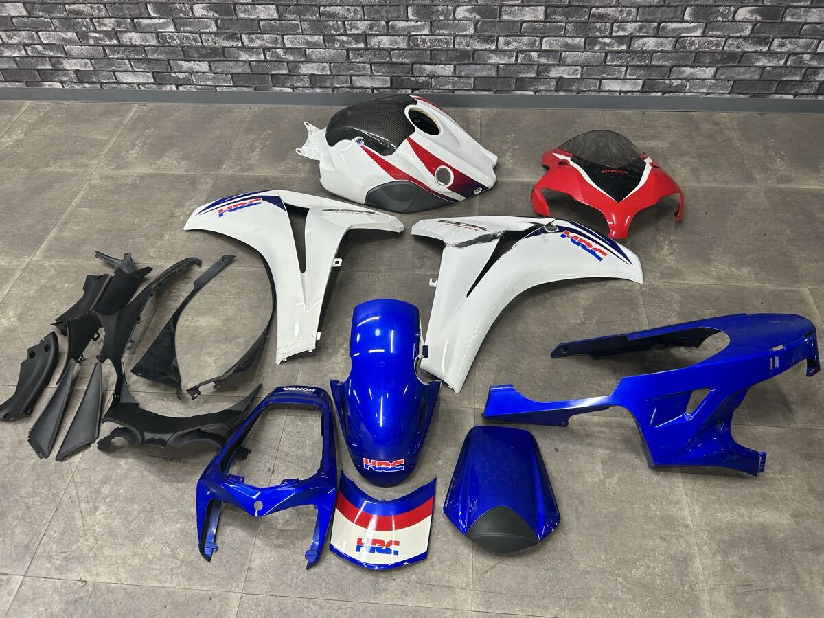CBR1000RR SC57（06-07) 後期 SP 純正 右 サイドカウル 中古 美品 逆車