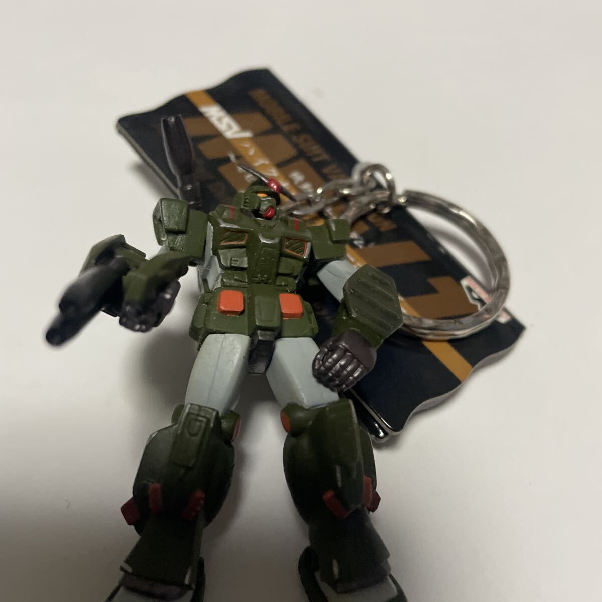 □機動戦士ガンダム ハイクオリティーキーホルダー～カスタムモビル