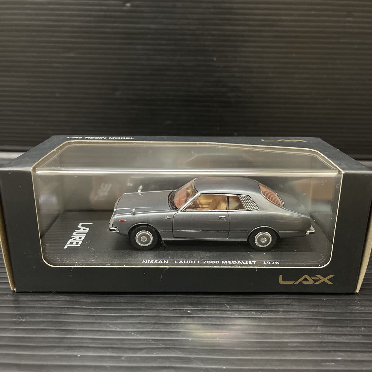 新品】1/43 日産 ローレル 4ドア ハードトップ V20 ターボ メダリスト