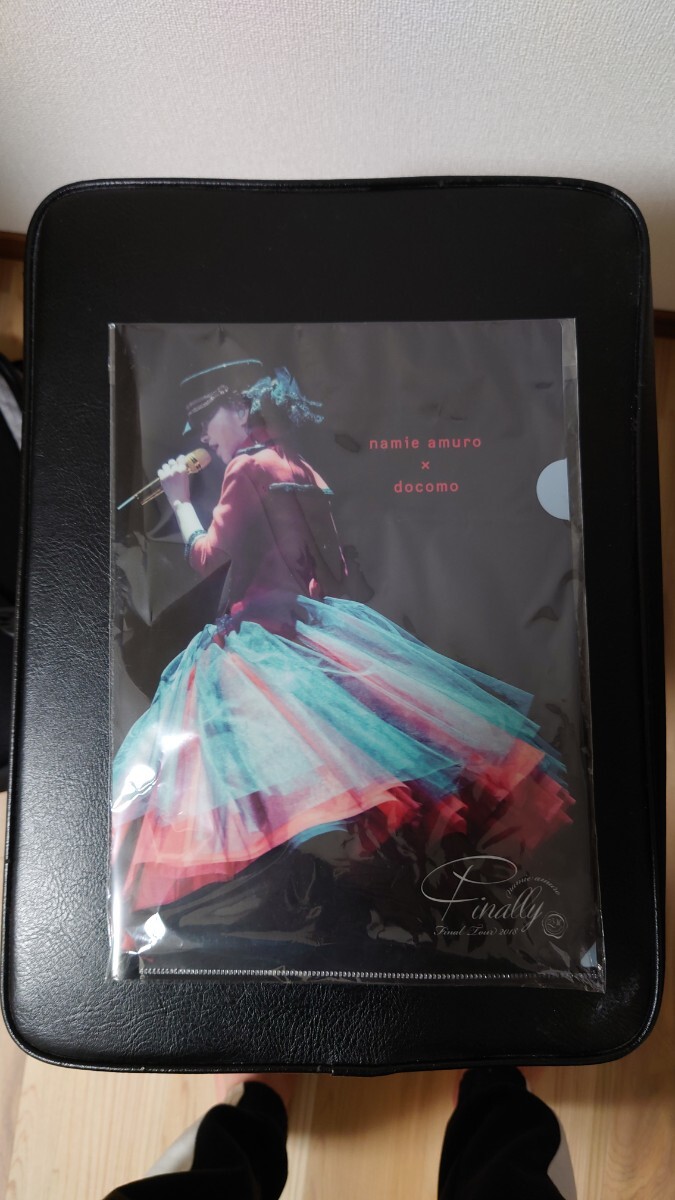 中古】貴重！即決/90年代の音楽雑誌から！付録ミニポスター付き！安室