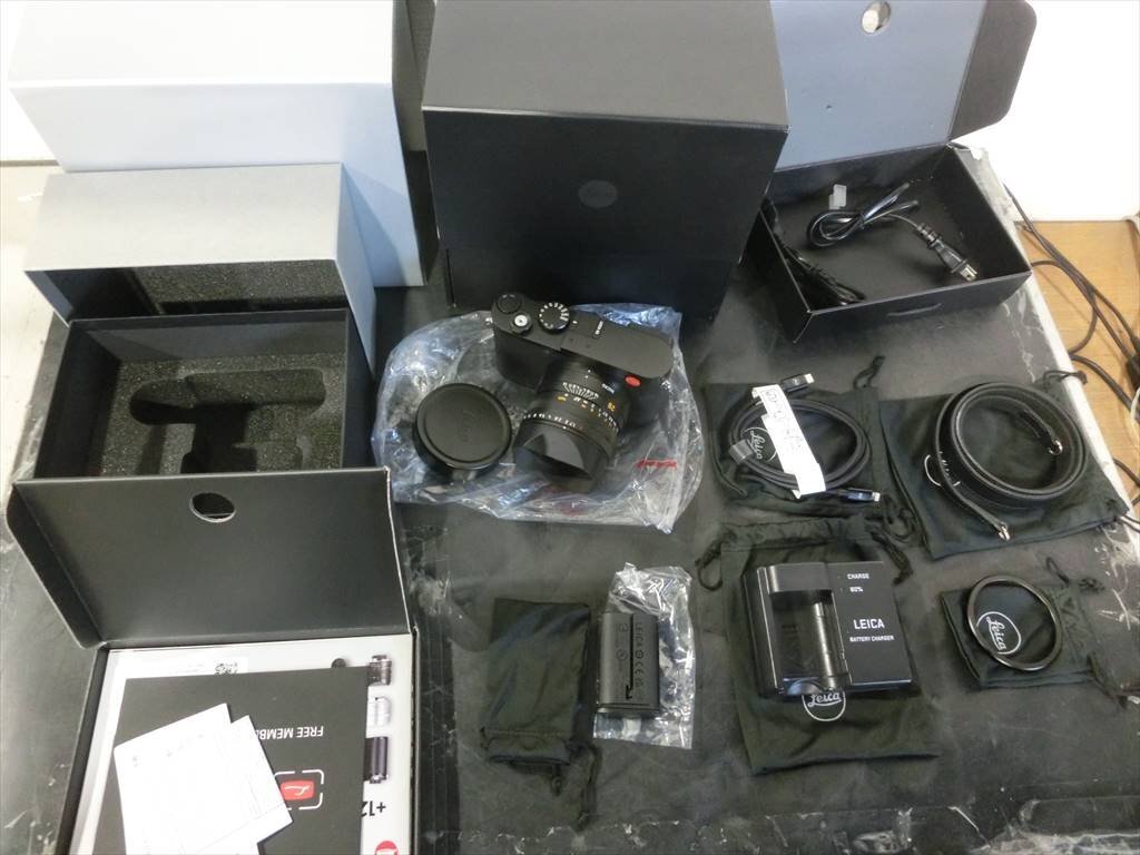 T【F0-19】【80サイズ】▲1円～/Leica ライカ/Q3 コンパクトデジタルカメラ セット/通電可/※動作未確認・傷・汚れ有の1番目の画像