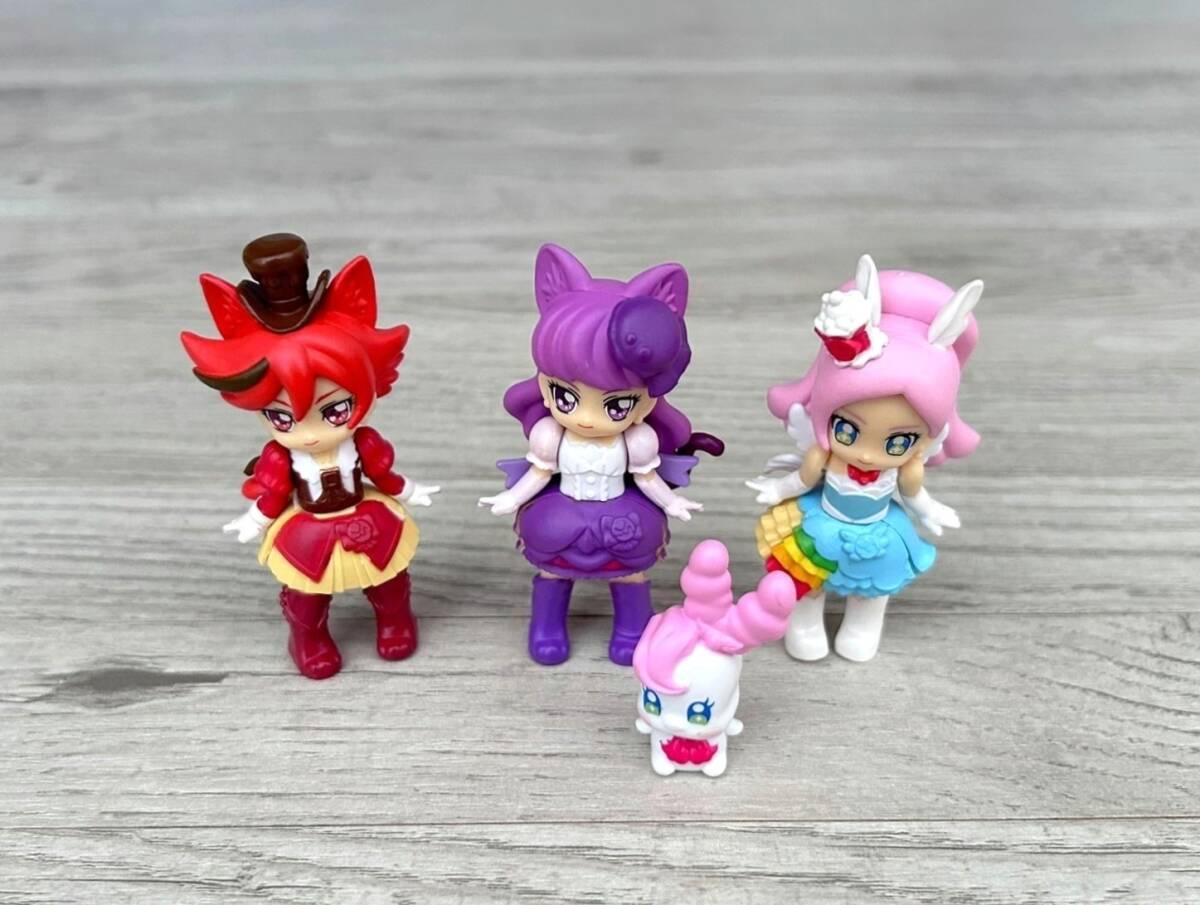 新品】【新品】プリキュアアラモード いちか シエル 抱き枕カバー