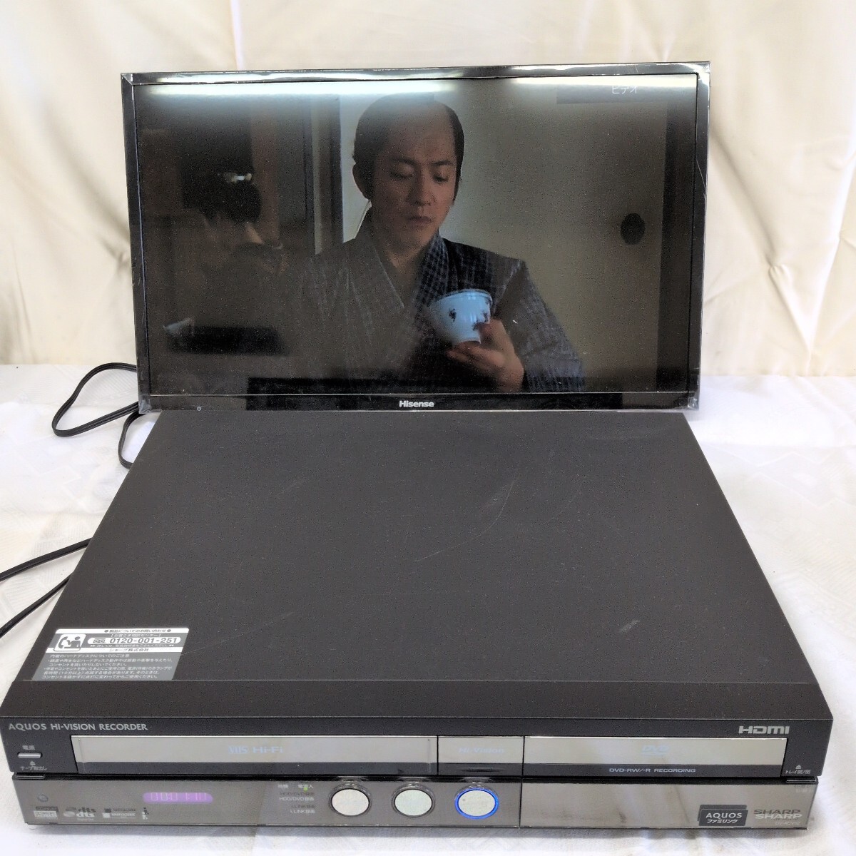 中古 SHARP アクオス AQUOS LC-32D10 液晶 テレビ 32型 シャープ 世界