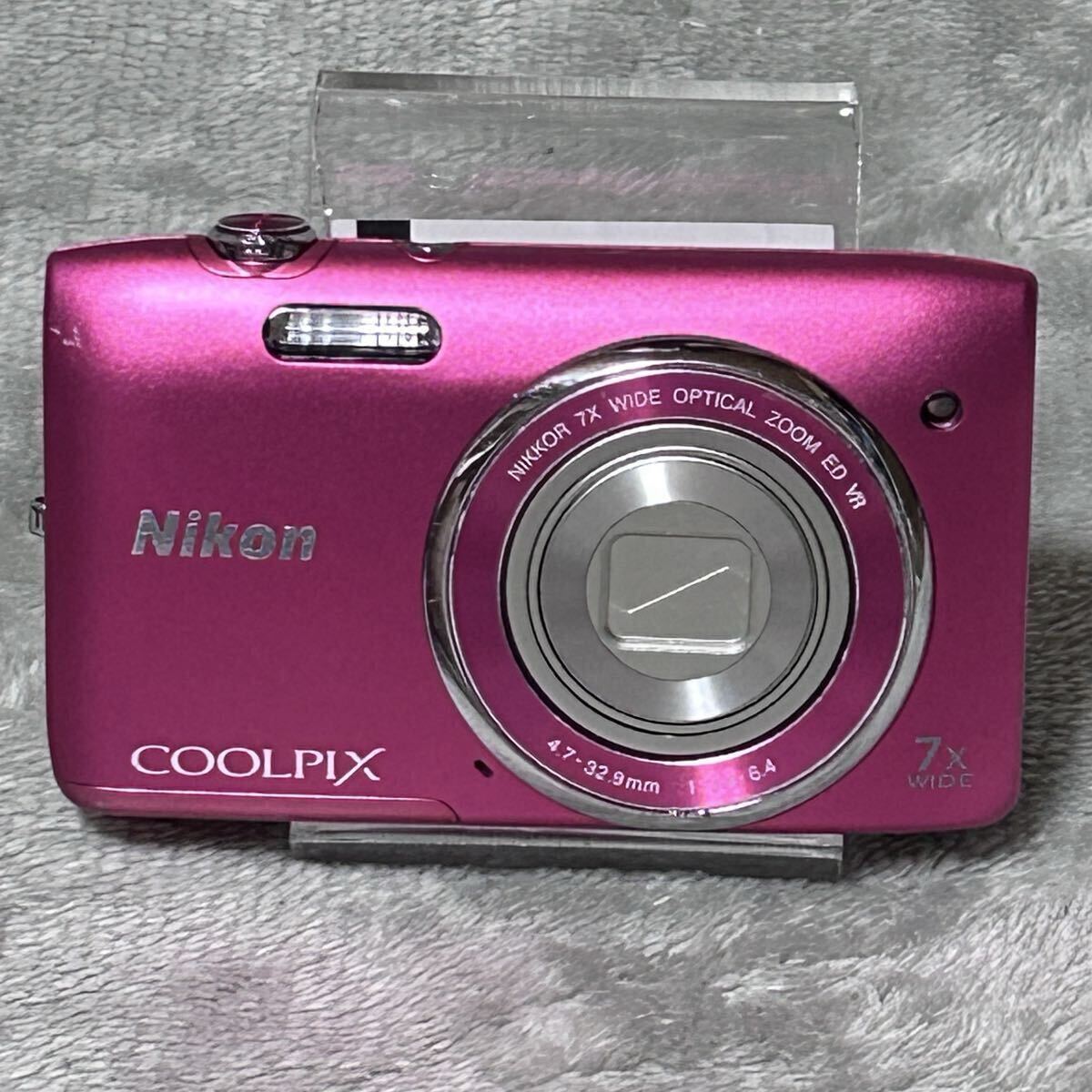 Nikon COOLPIX S3500（ストロベリー ピンク 