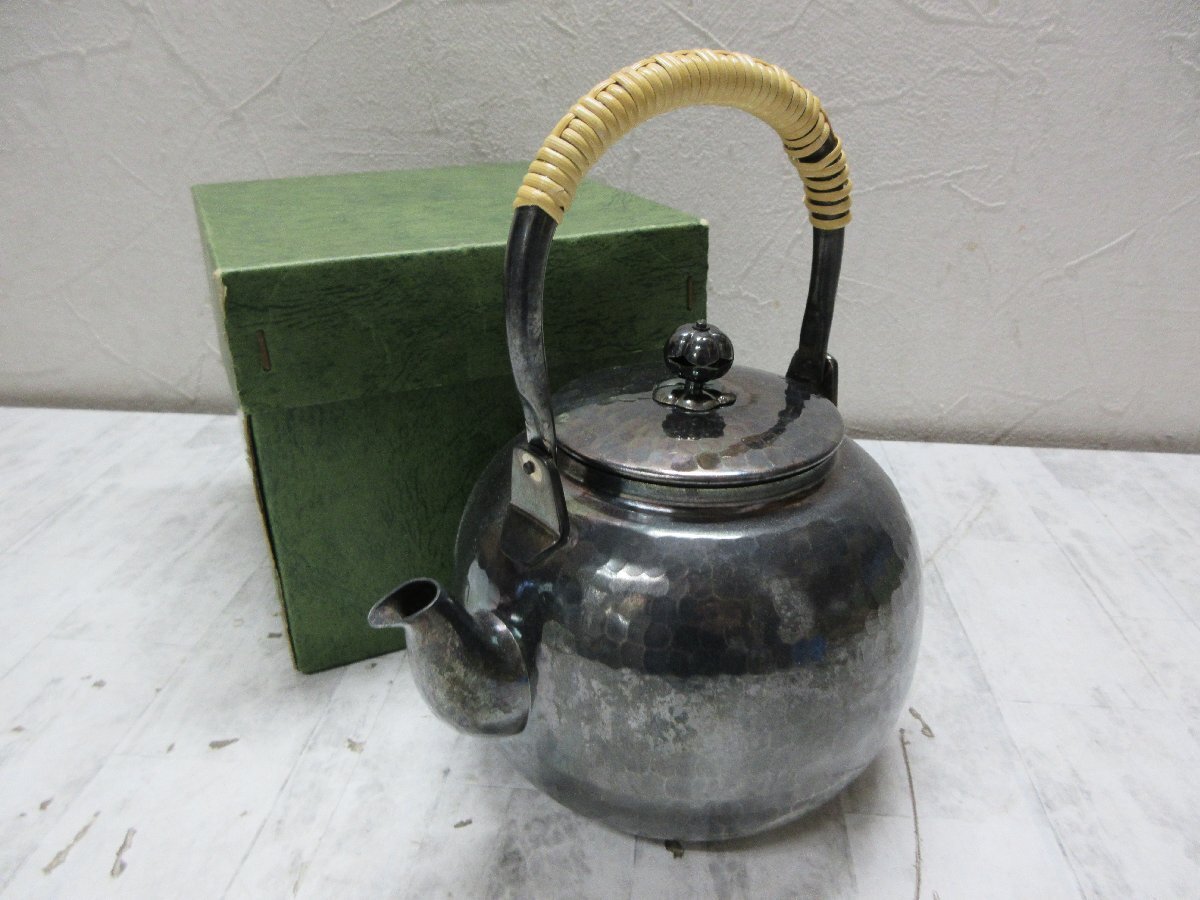 いぶし銀 銀瓶 鎚打 燻銀 湯沸 煎茶道具 美品の落札情報詳細 - Yahoo