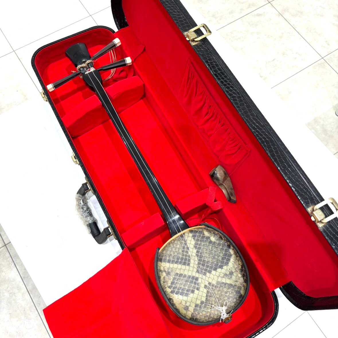 中古】3Q売切◇志づか堂/三味線□綾杉胴□和楽器□弦楽器□□0929-C1の