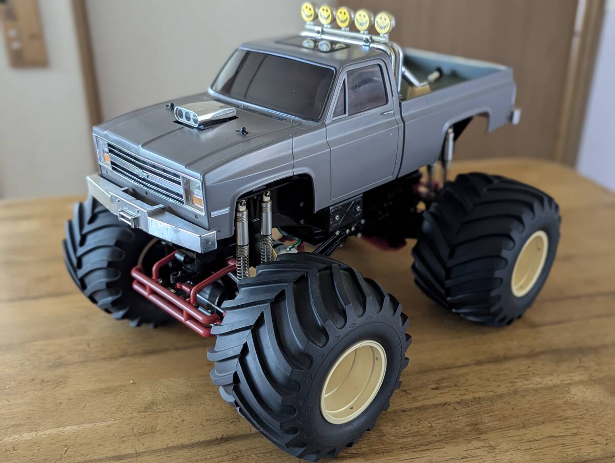 送料無料 タミヤ 1/10 モンスターピックアップ ジャガーノートII