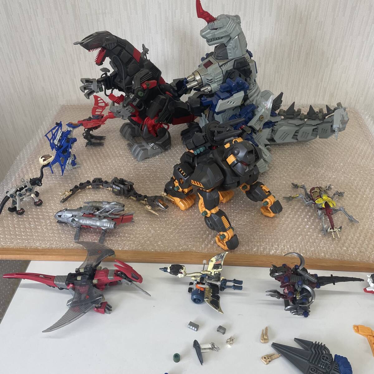 ゾイド ZOIDS トミー TOMY 未組立 キングゴジュラス 1/72 旧ゾイド