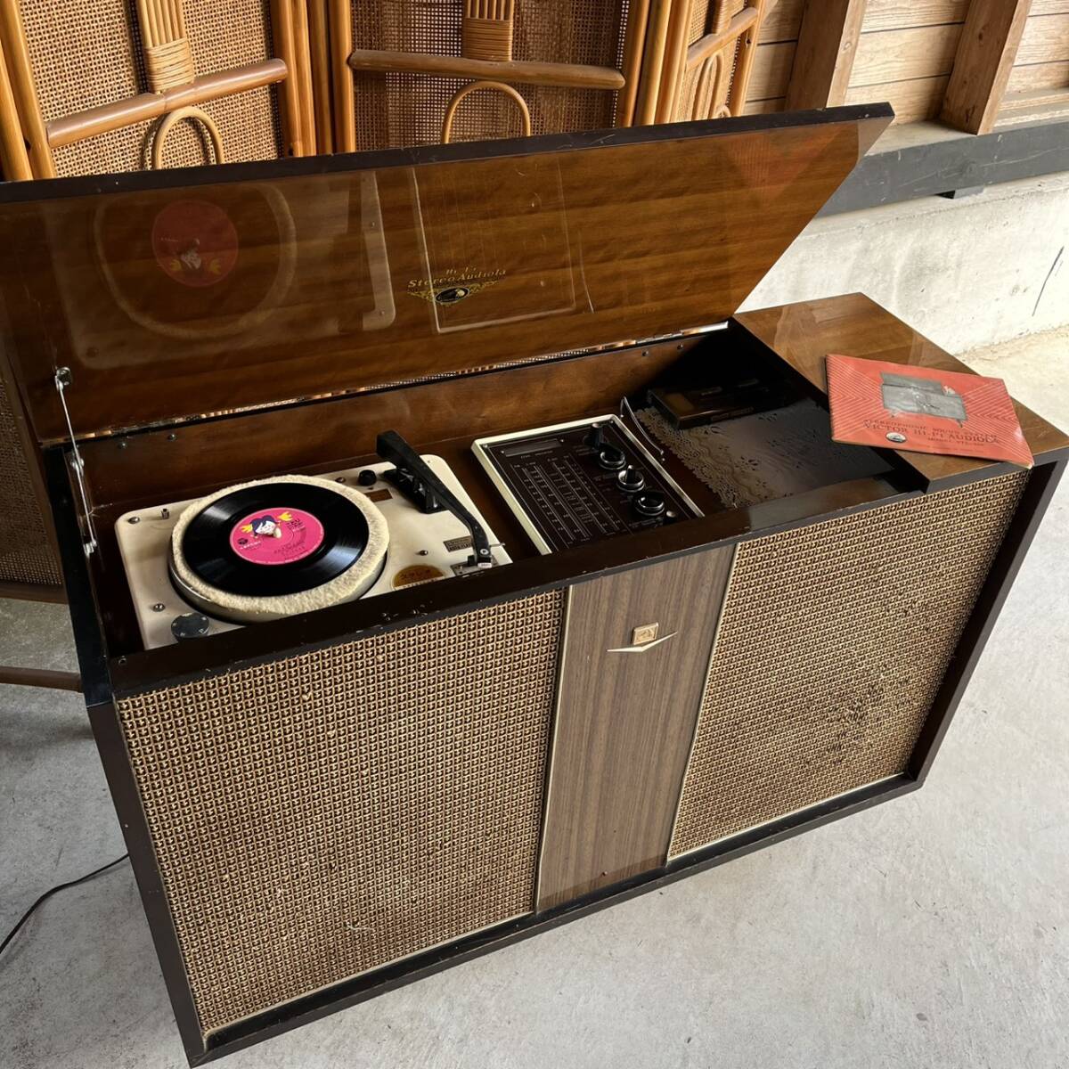 完動美品 ビクター 真空管式ステレオHiFi オーディオラ STL-661FMB