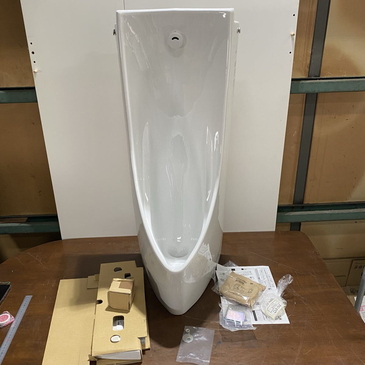 中古】☆ 男性用小便器 中古品 TOTO U307R SC1 パステルアイボリー 