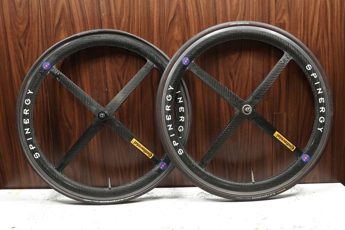 新品】ロードバイク 中華製 東レT800カーボンバトンホイールセット