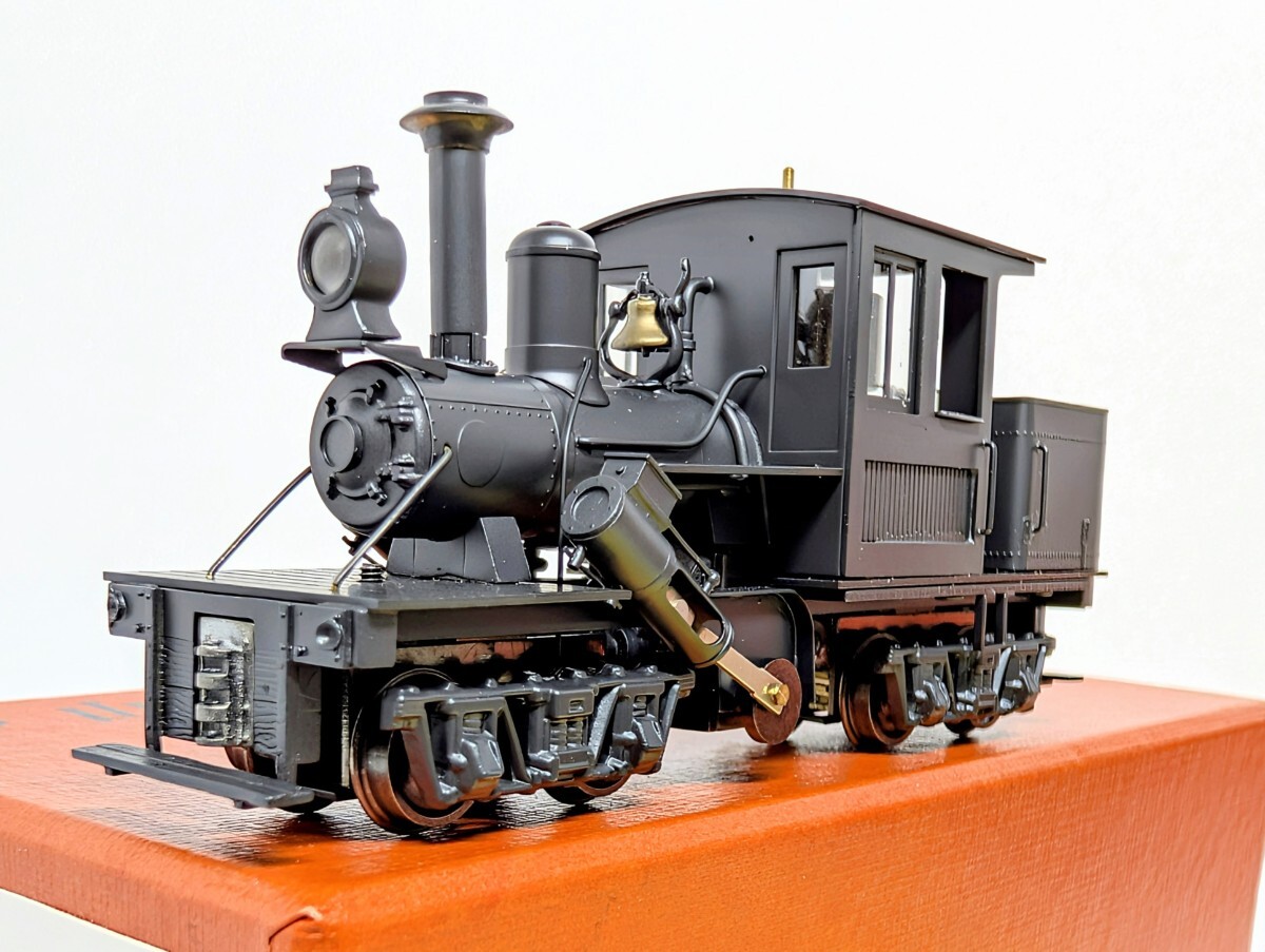 垂直ボイラータイプ蒸気機関車（HOn/9mmゲージ）（杉山模型完成品）の