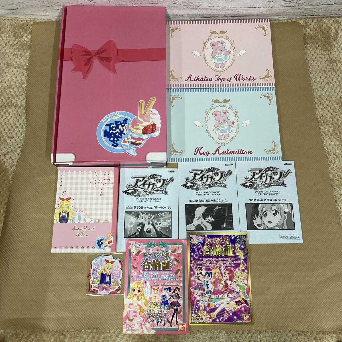 裁断済】アイカツ TOP OF WORKS 設定資料集・原画集 5冊の落札情報