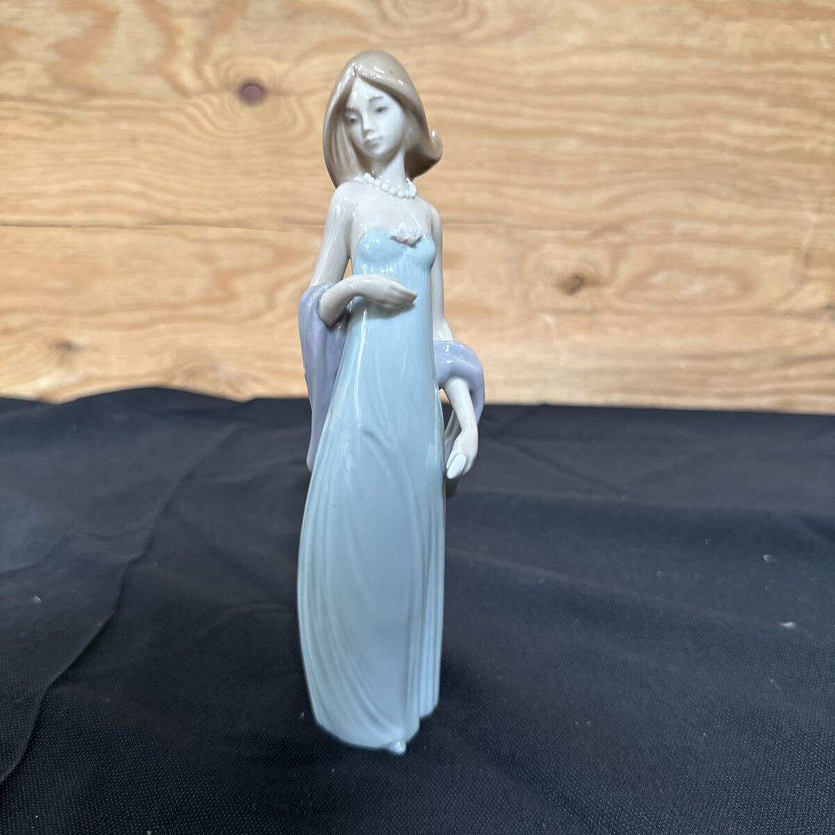 千寿美術】LLADRO リヤドロ 「いたずらな少女」#5006 DAISA1978◇陶器