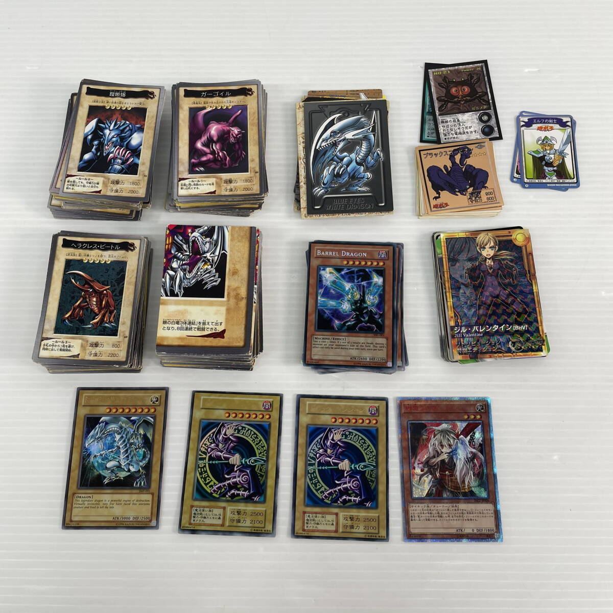 バンダイ 遊戯王 カード シールダス カードダス ブルーアイズ 青眼の
