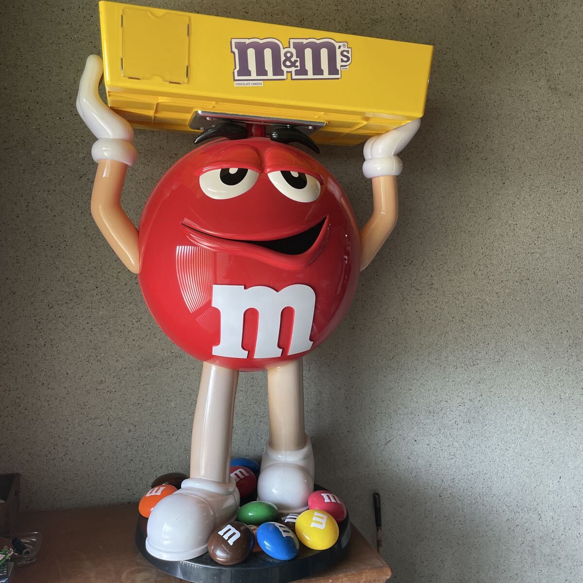新品】2017最新モデル新品 m&m`s エム＆エムズ 店頭用ディスプレイ