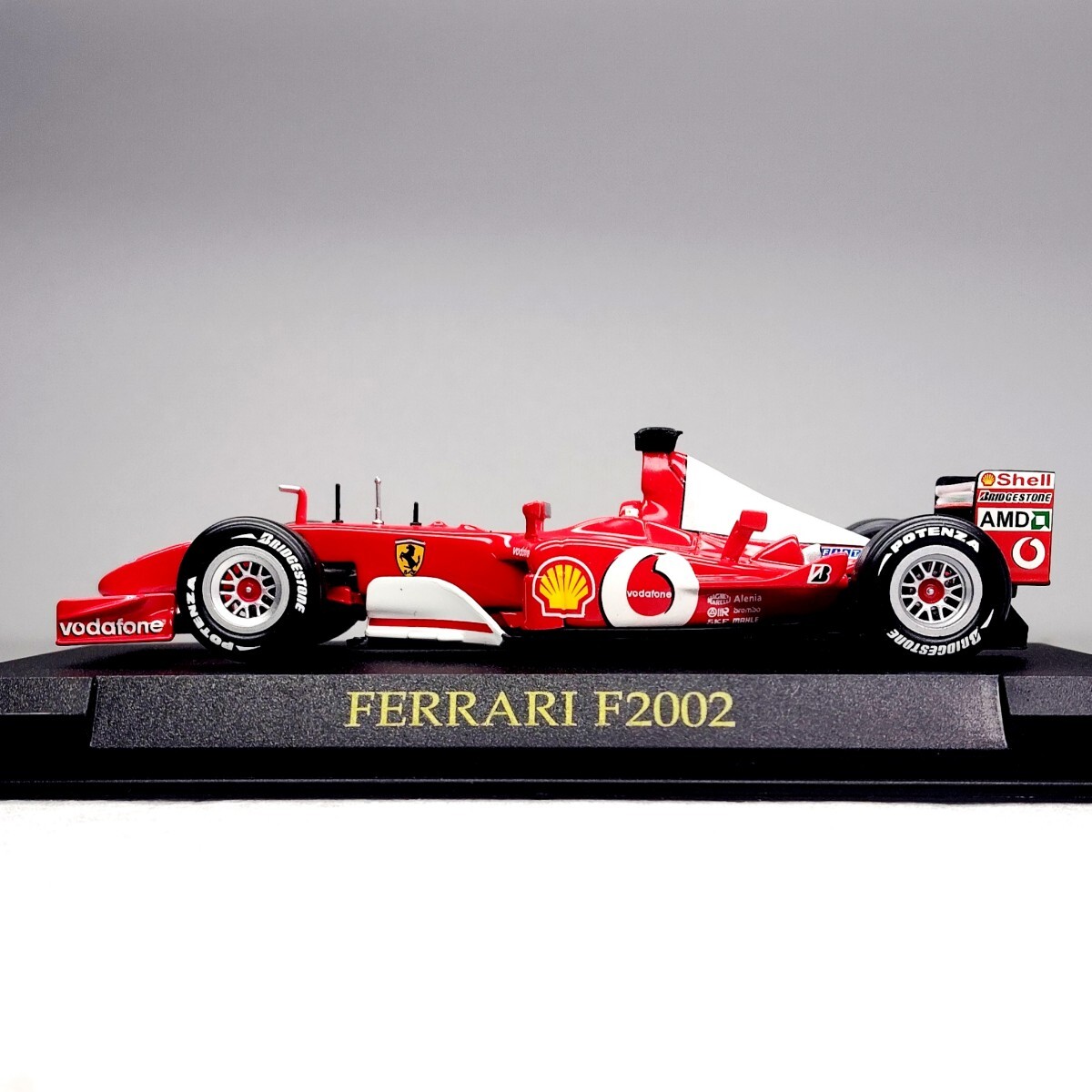 Hot Wheels Ferrari F2002 ミハエルシューマッハ 1/18 □ホットウィール 1/18 フェラーリ F2002 ミハエル シューマッハ