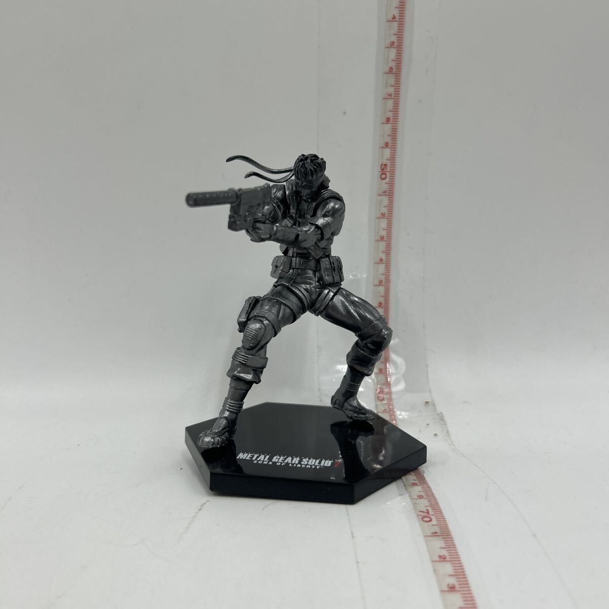 傷や汚れあり】コナミフィギュアコレクション メタルギアソリッド2